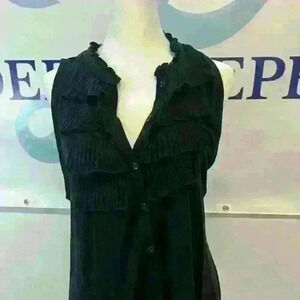 The limited Woman sleeveless top